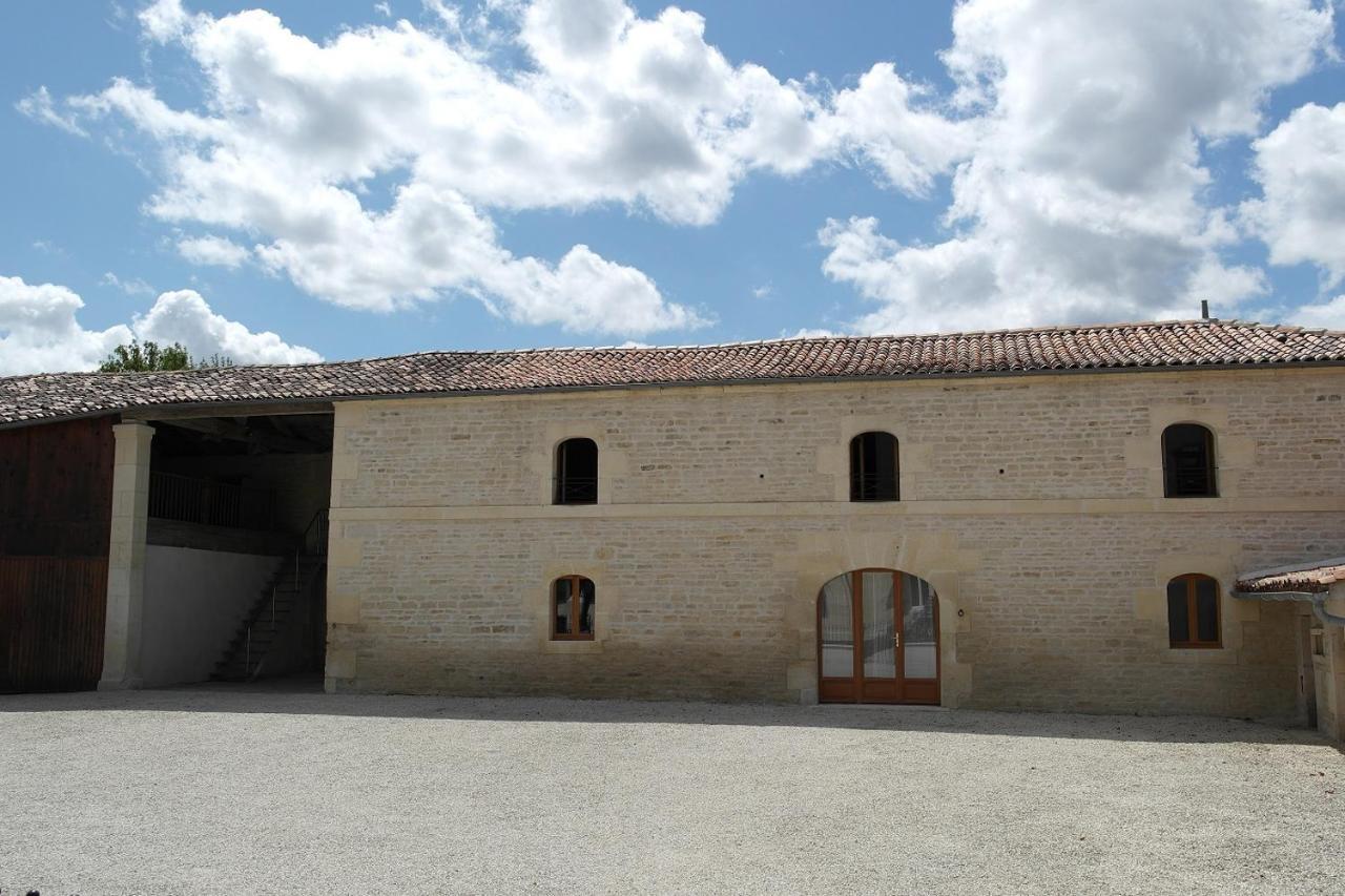 Gites Les Grandes Ecures Mons  Zewnętrze zdjęcie